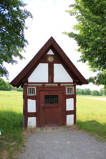 亲民预算打造温馨小窝，100平米木屋建造价格全解析